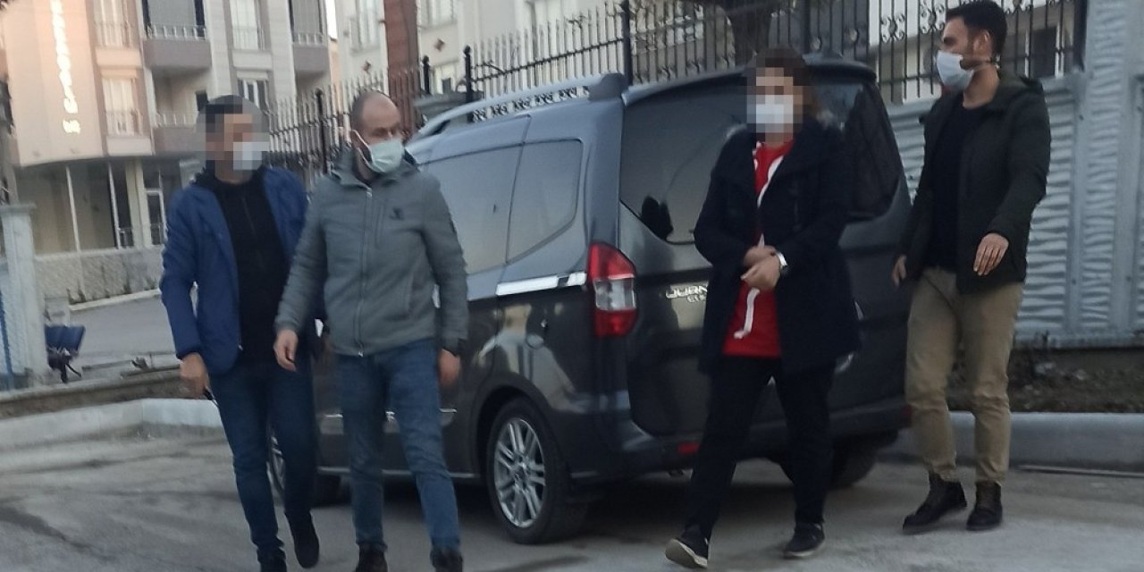 Düşük Ayarlı Bilezikleri 22 Ayar Diye Satan 3 Kişi Yakalandı