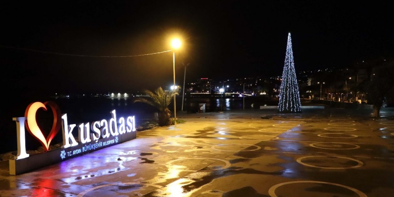 Kuşadası’nda Sessiz Yılbaşı