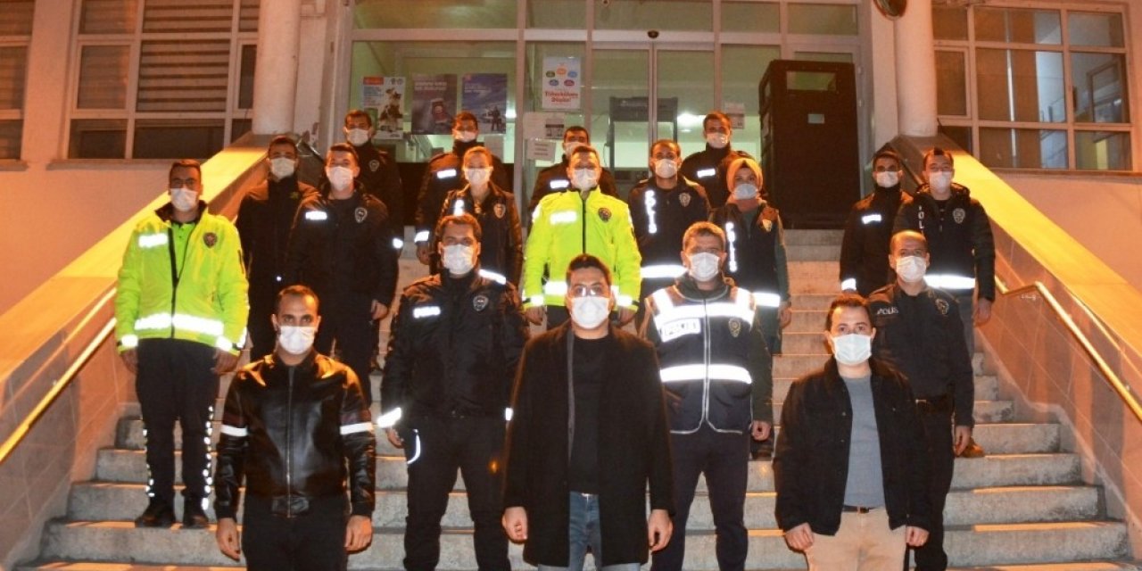 Kaymakam Yıldırım, Yeni Yılı Çalışarak Karşılayan Güvenlik Güçlerini Ziyaret Etti