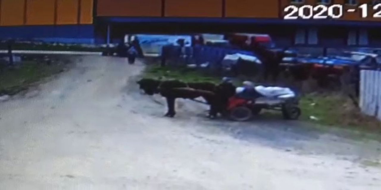 At Arabasıyla 4 Ton Demirin Çalındığı Anlar Kamerada