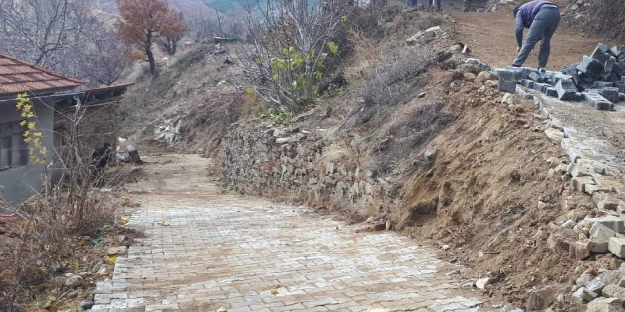 Kuyucak’ta Parke Taşı Olmayan Yol Kalmıyor