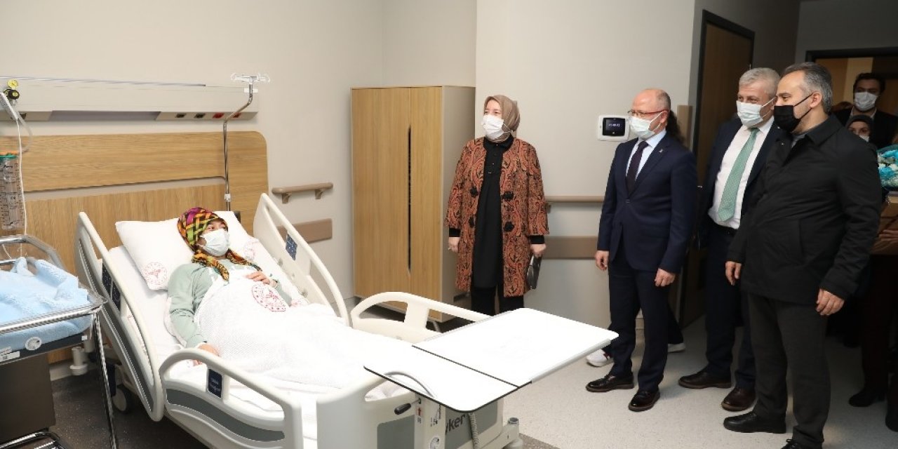 Başkan Aktaş’tan Yılın Son Ve İlk Bebeklerine Ziyaret