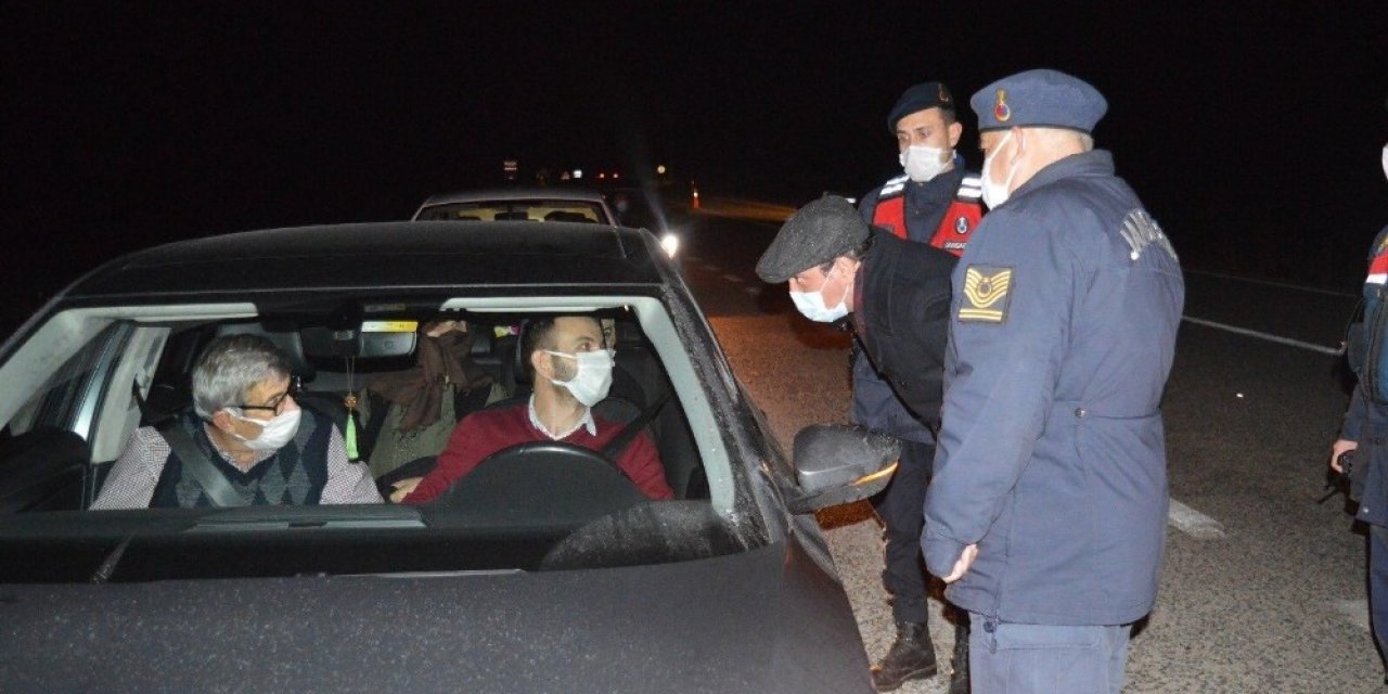 Hüyük Kaymakamı Demirkol Yılbaşı Denetimine Katıldı