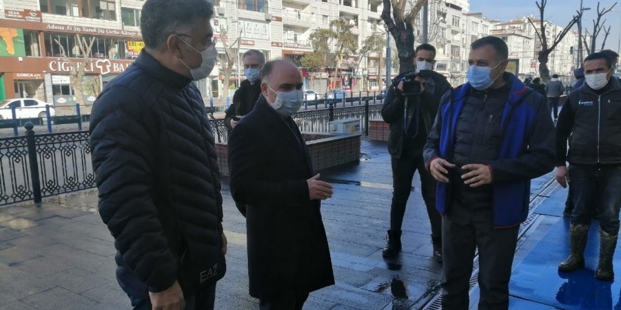 Validen: "Aşı Çalışmaları Başladı Diye Rehavete Kapılmamak Gerekiyor" Uyarısı..!