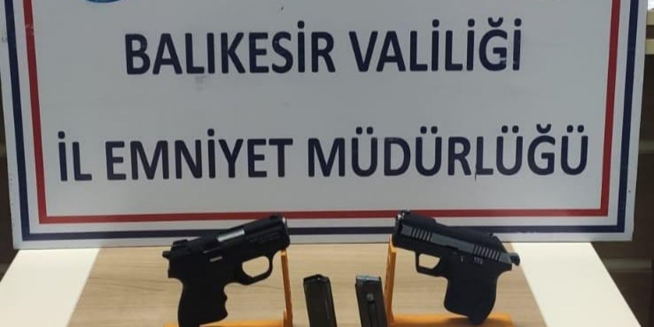 Balıkesir’de 10 Aranan Şahıs Yakalandı