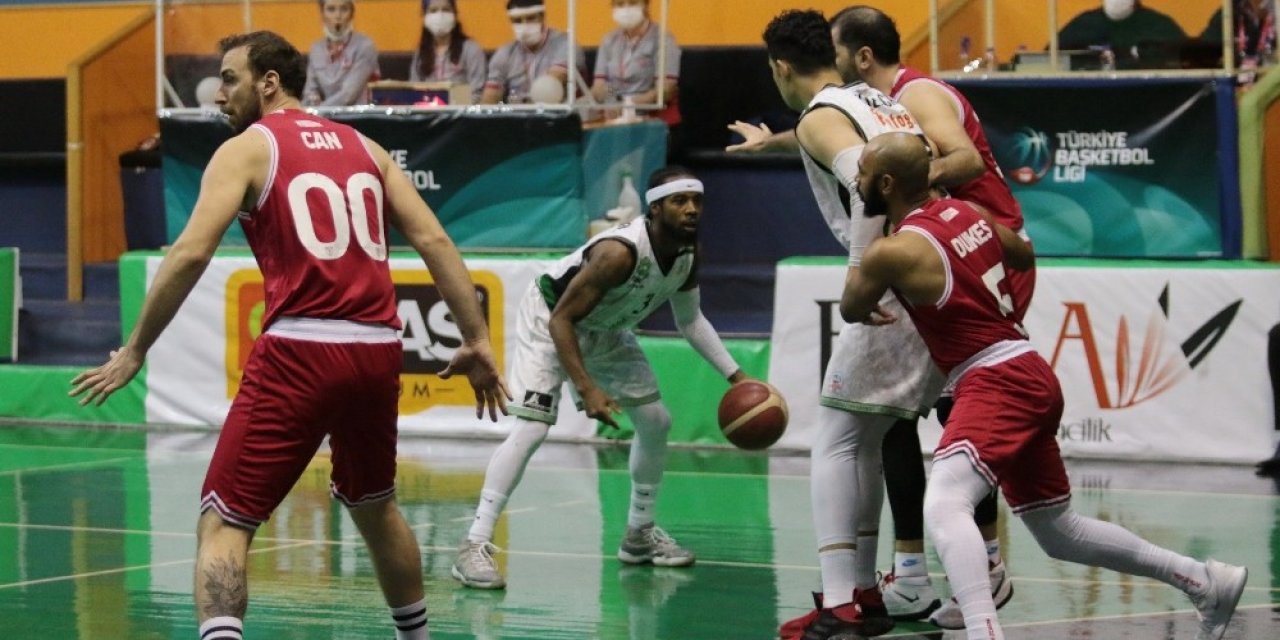 Akhisar Belediye Basket Evinde Samsunspor’a Takıldı