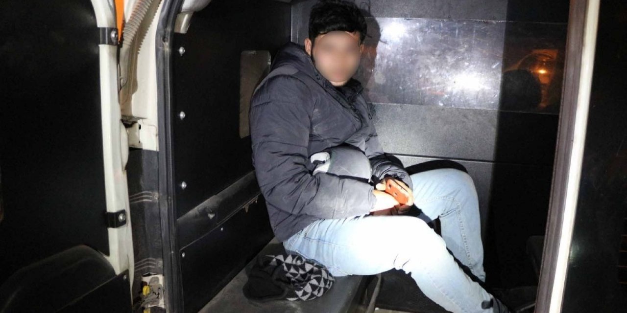Bodrumda Yakalanan Ve Askere Gitmek İstediğini Söyleyen Genç Yoklama Kaçağı Çıktı