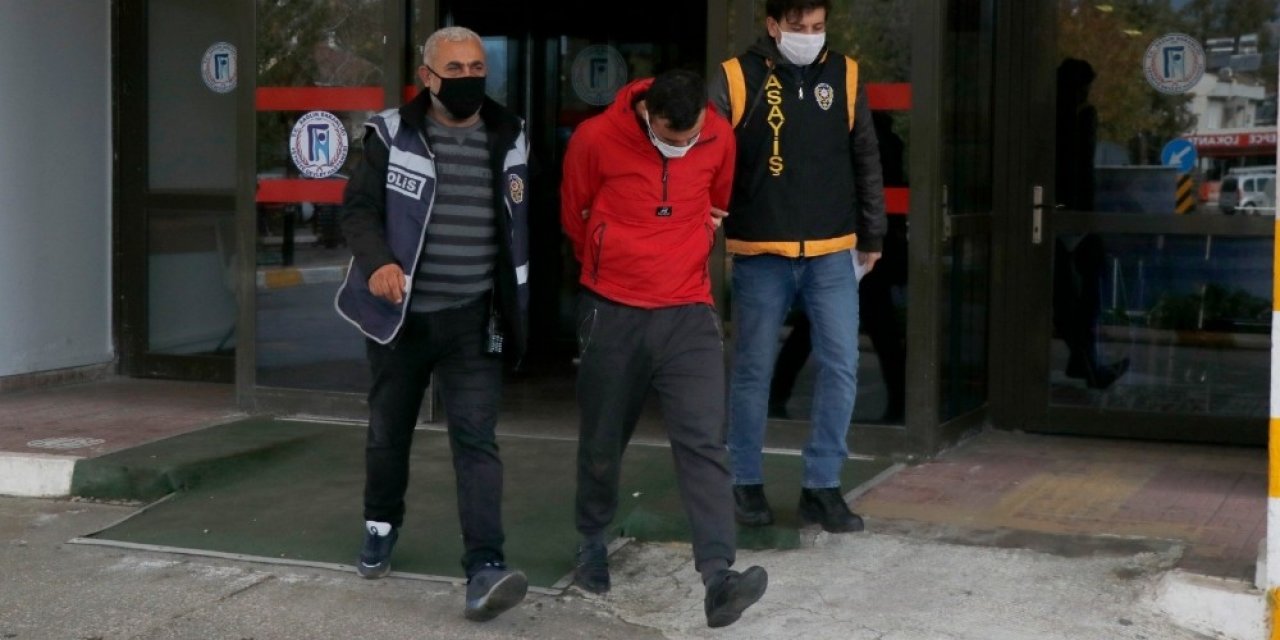 Fethiye’de Kovalamaca Sonucu Yakalanan Hırsızlık Zanlısı Tutuklandı