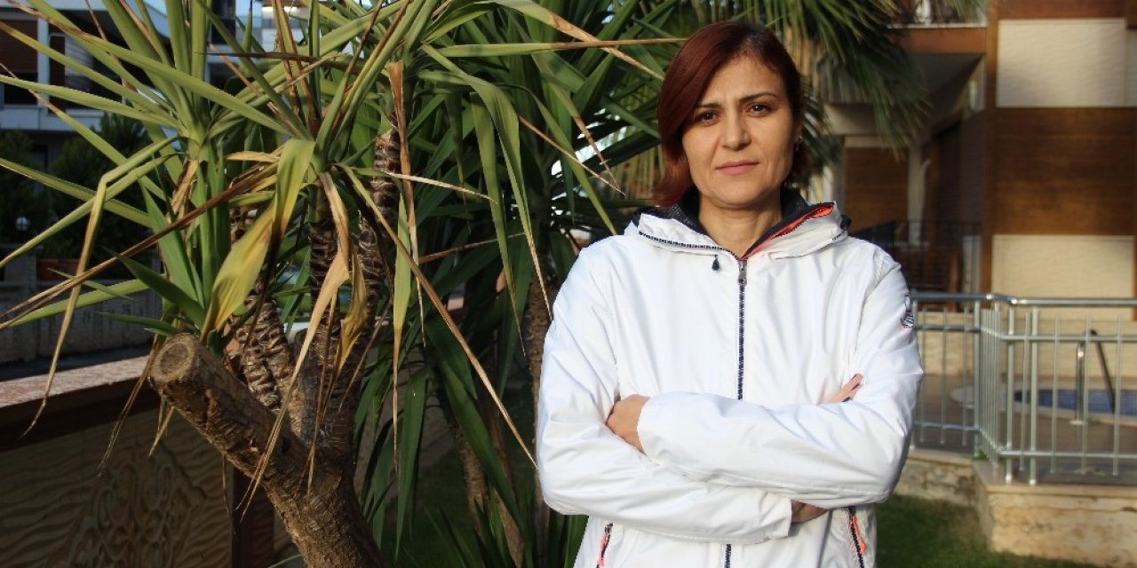 Milli Atlet Süreyya Ayhan Kop’a "tapu" Şoku