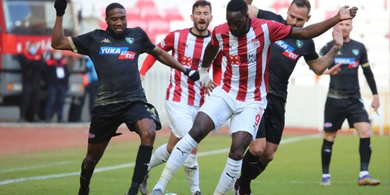 Süper Lig'in 16. Haftasında Dg Sivasspor ile Y. Denizlispor Karşılaştı..! İşte Maç Sonucu...