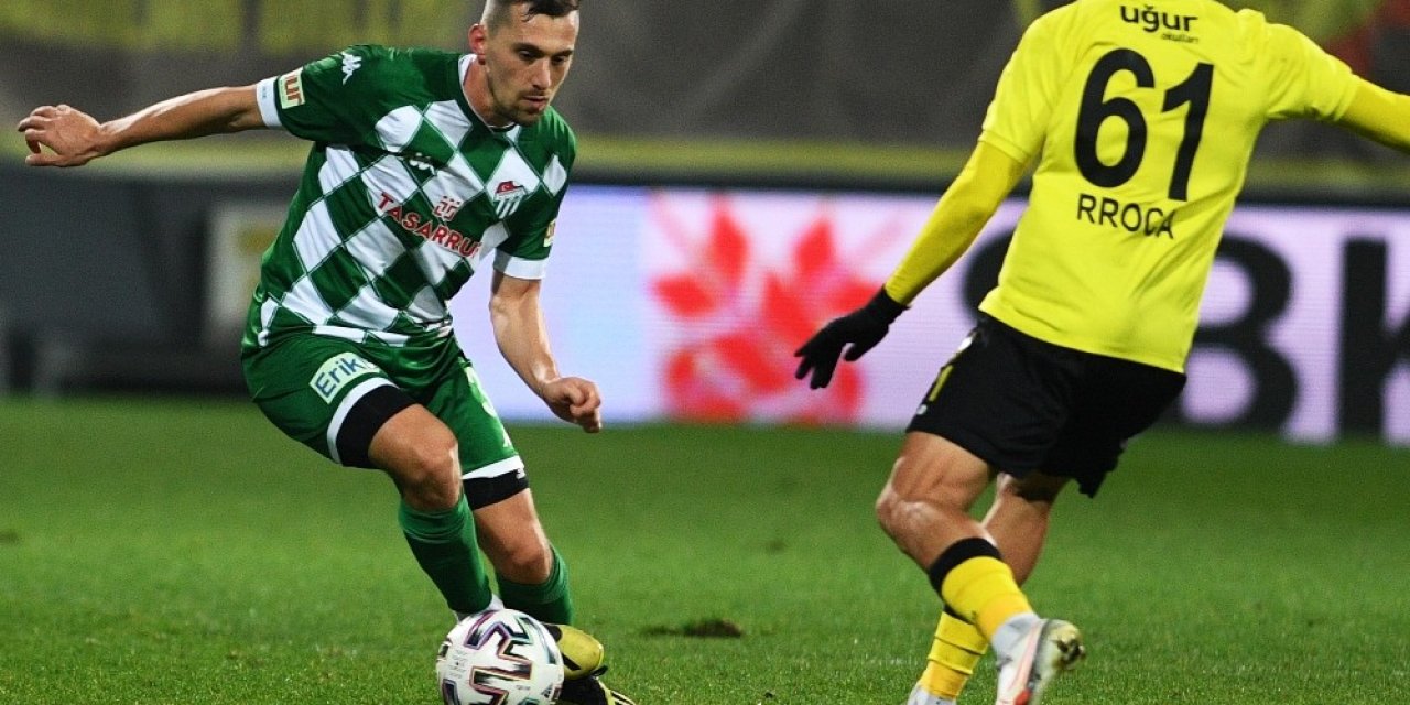 Bursaspor’da En Çok Süreyi Burak Altıparmak Aldı