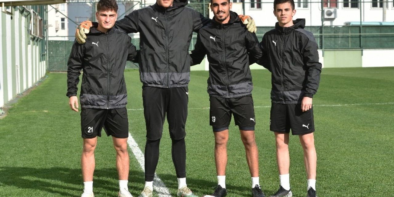 Manisa Fk Akademi Genç Yetenekleri Türk Futboluna Kazandırıyor