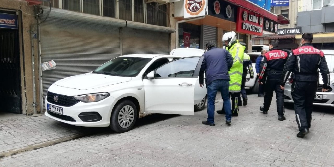 Kısıtlamaya Uymadı, Polisleri Görünce Kaçmaya Başladı