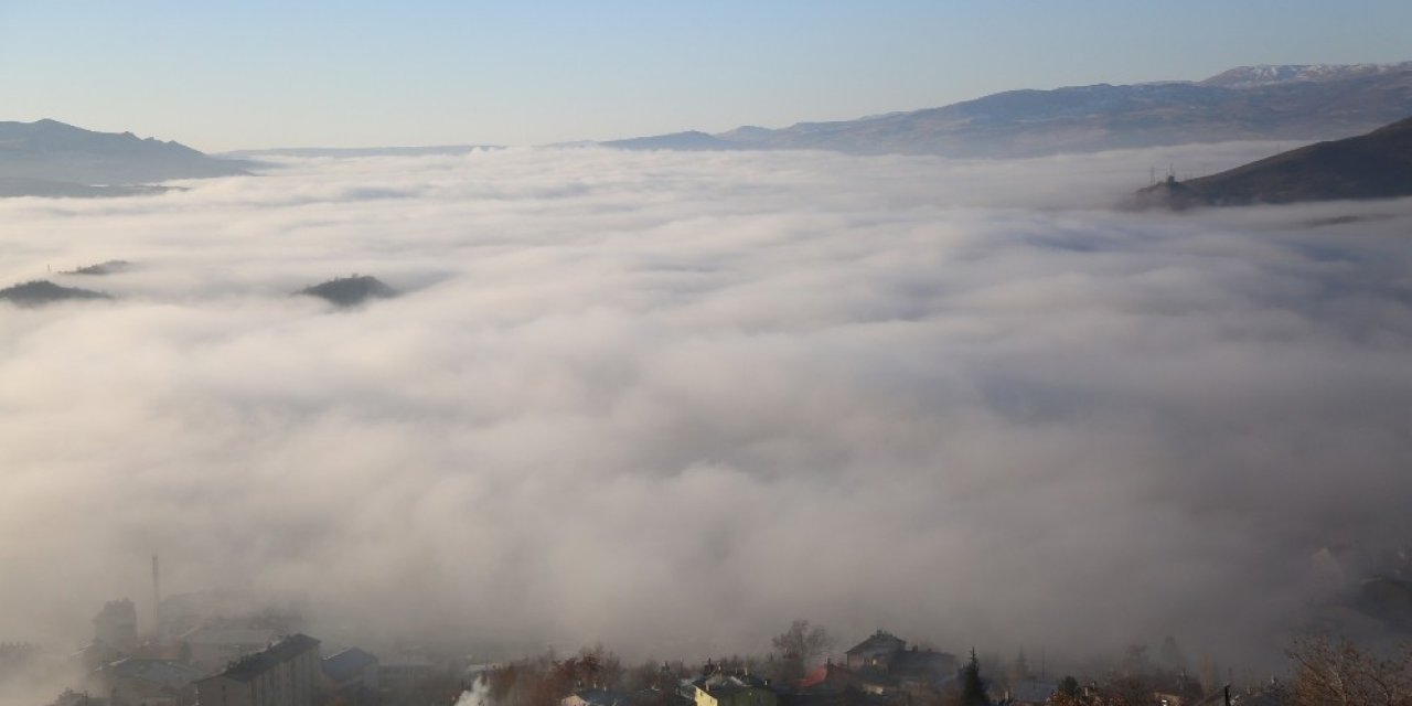 Tunceli’de Sis Denizi, Şehir Kayboldu
