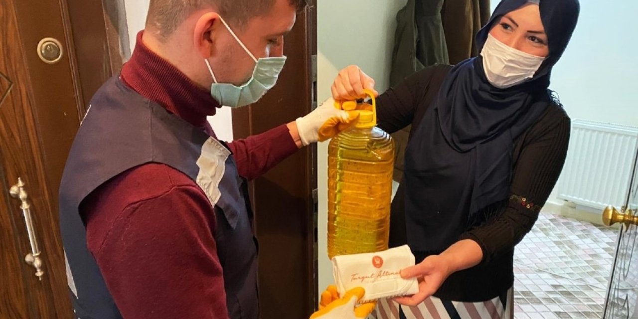 Keçiören’de 10 Litre Atık Yağ Getirene Çanta Hediye