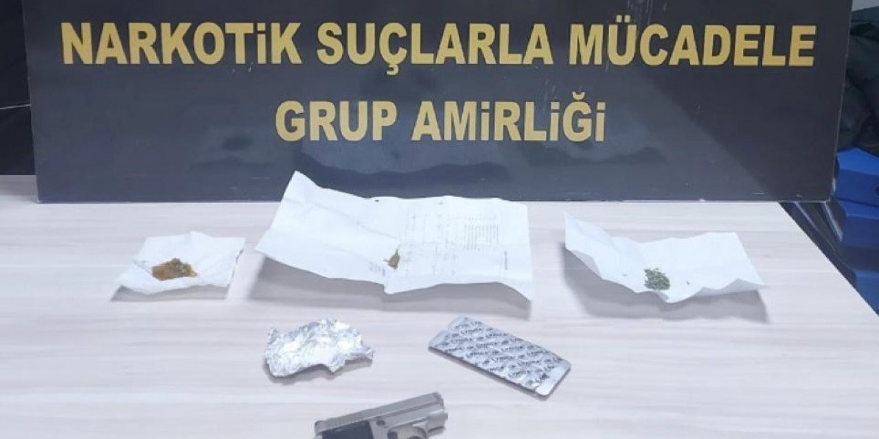 Tatvan’da Uyuşturucu Ve Silah Ele Geçirildi