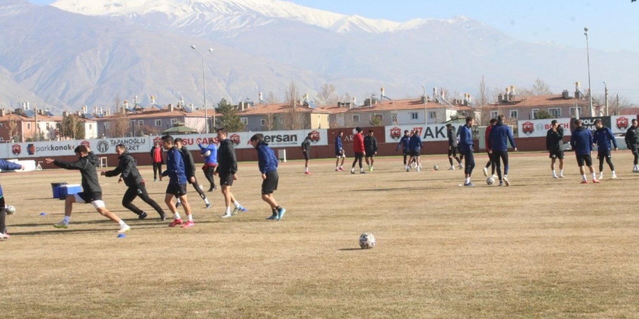 24erzincanspor Sancaktepe Hazırlıklarını Sürdürdü