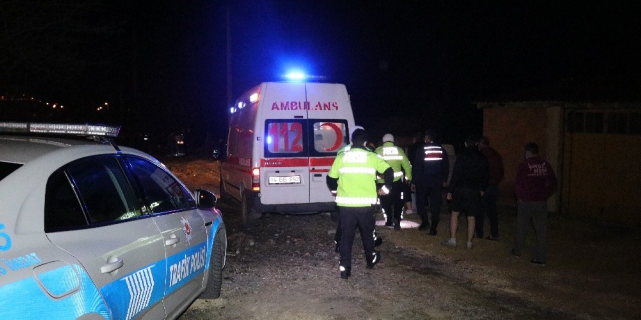 Bolu’da Kontrolden Çıkan Otomobil Ağaca Çarptı: 1 Yaralı
