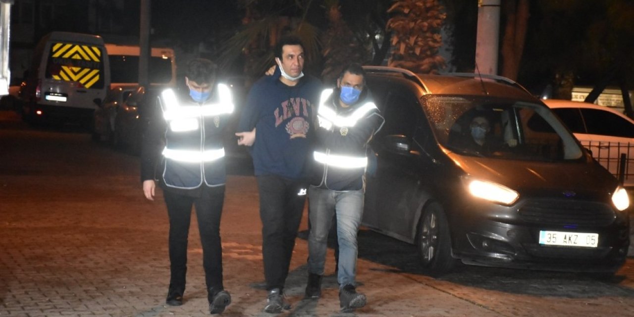 İzmir Polisi Dolandırıcıyı Yemek Yerken Yakaladı