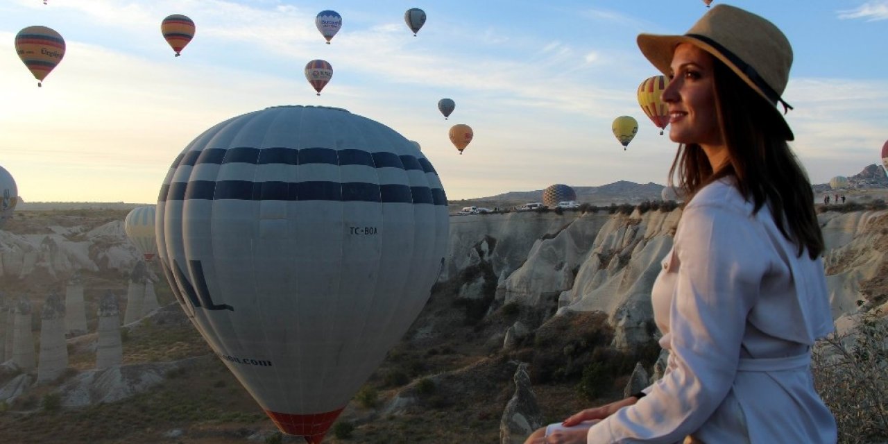 Kapadokya Bölgesini 992 Bin 620 Turist Ziyaret Etti