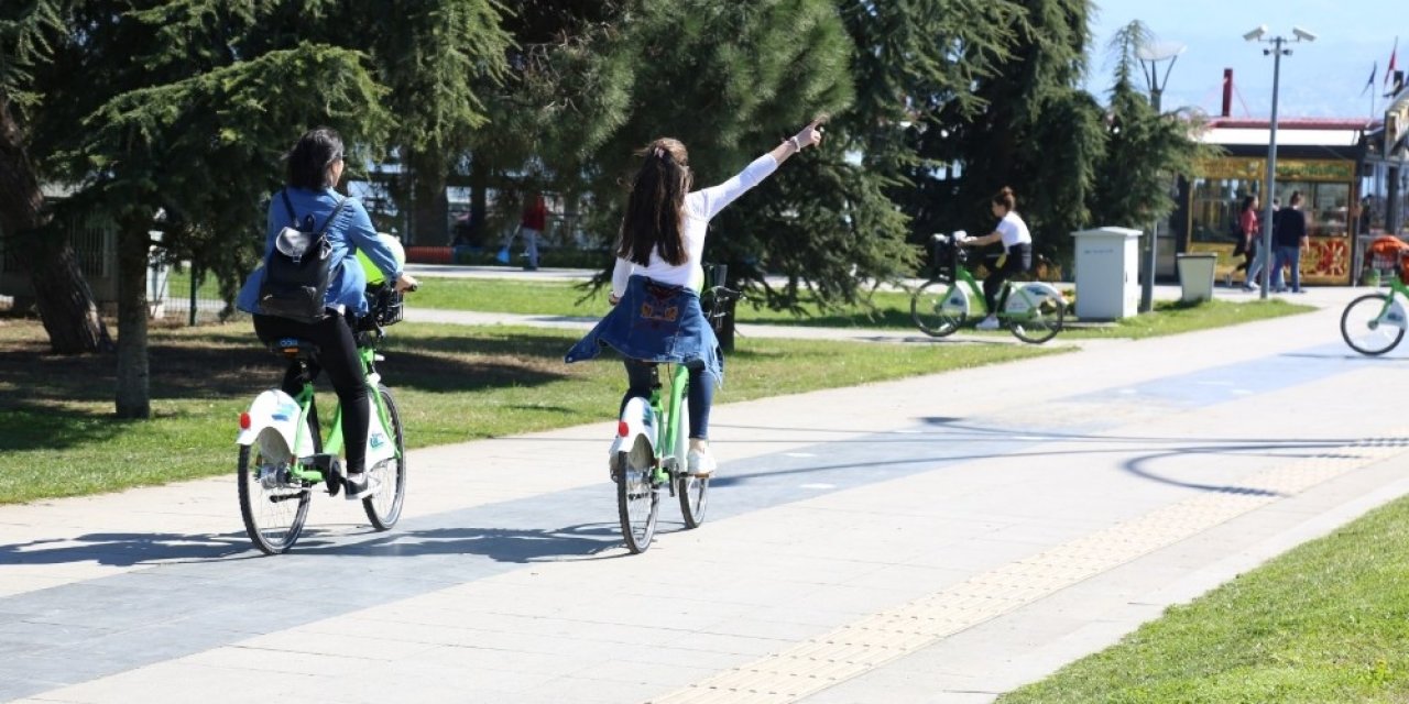 Kobis’in Pedalları 12 Milyon 275 Dakika Sağlık İçin Çevrildi