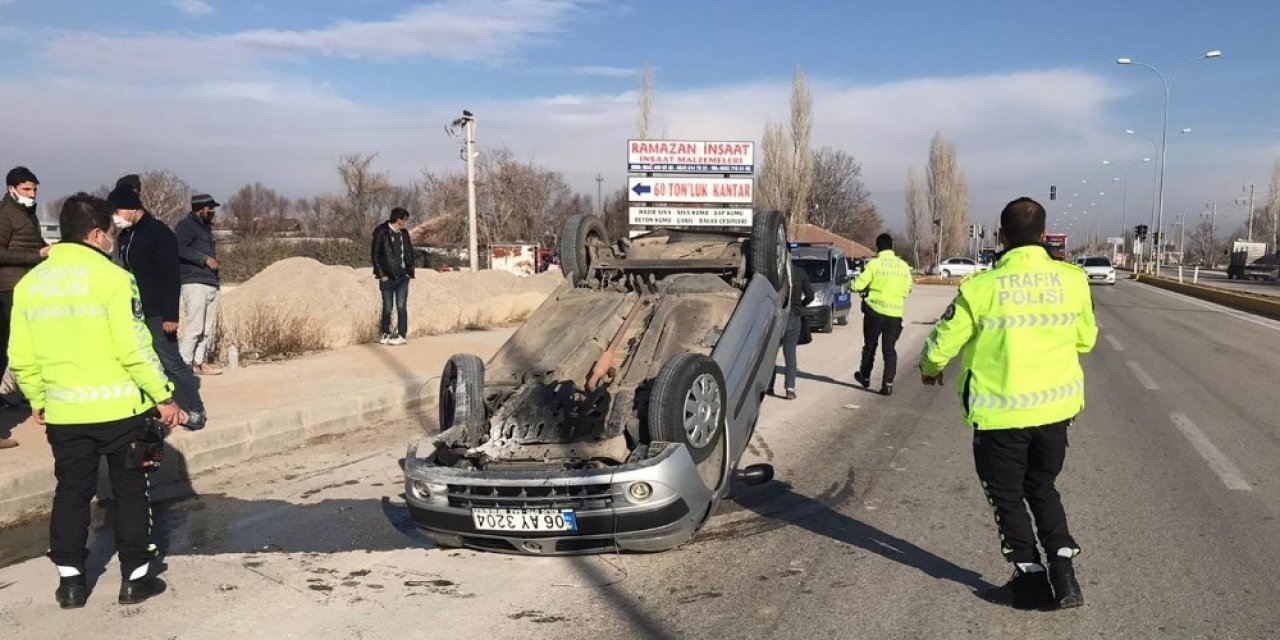 Konya’da İki Otomobil Çarpıştı: 1 Yaralı