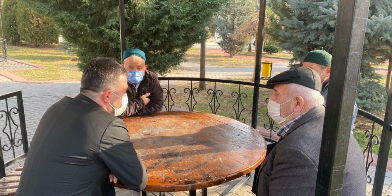 Başkan Ertuğrul Çetin Sokakların Nabzını Tutuyor