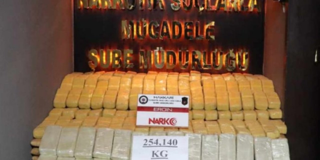 Hakkari’de 254 Kilo Eroin Ele Geçirildi