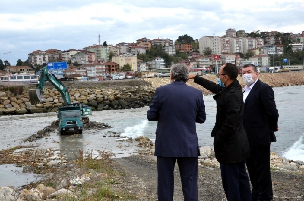 Birlik beraberlik için çok güzel bir hizmeti bugün başlatmış olduklarını söyledi.