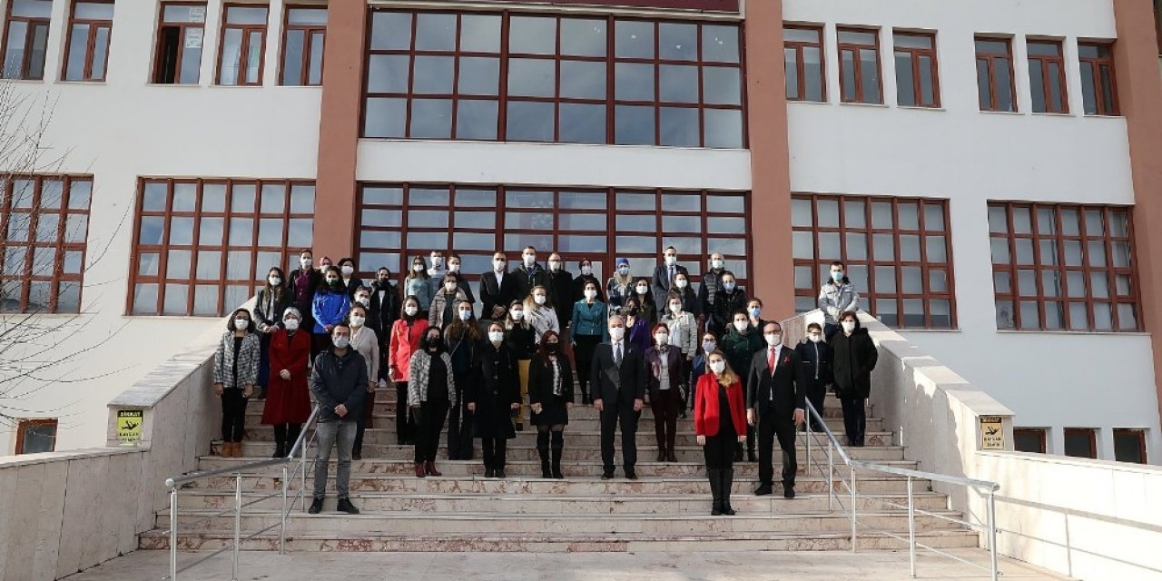 "yeni Fikirlere Her Zaman Açığız"