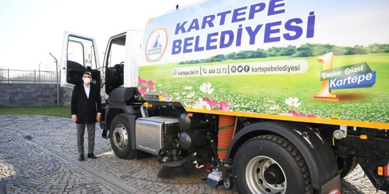 Kartepe’de Temizlik Araçlarına Yenisi Eklendi