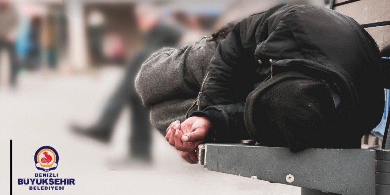 Sokakta Yaşan Vatandaşlara Büyükşehirden Sıcak Yuva
