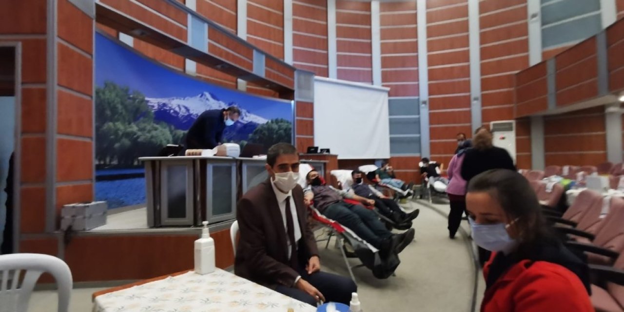 Başkan Büyükkılıç’tan Kan Bağışı Seferberliği