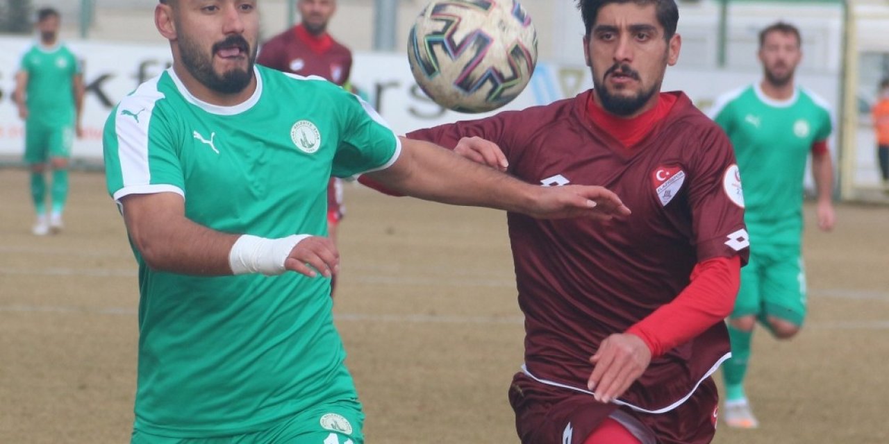 2. Lig: Sivas Belediyespor: 1 - Elazığspor: 2
