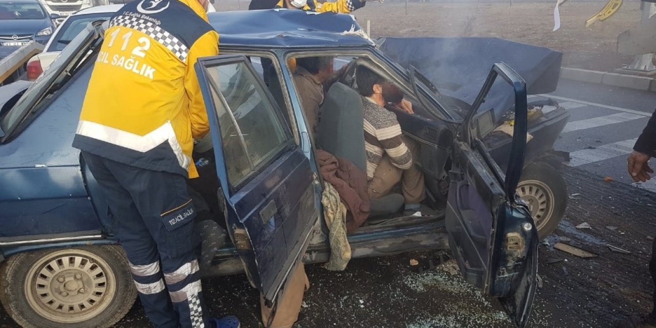 Konya’da Sisli Hava Kazaya Sebep Oldu: 4 Yaralı