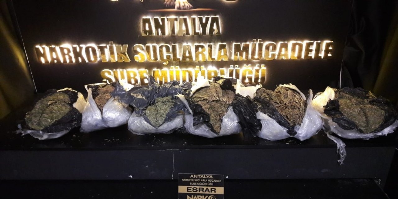 Antalya’ya Getirilen 17 Kilogram Esrar Ele Geçirildi