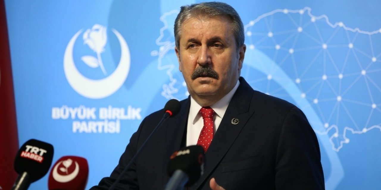 Destici’den Darbe Tartışmalarına İlişkin Açıklama