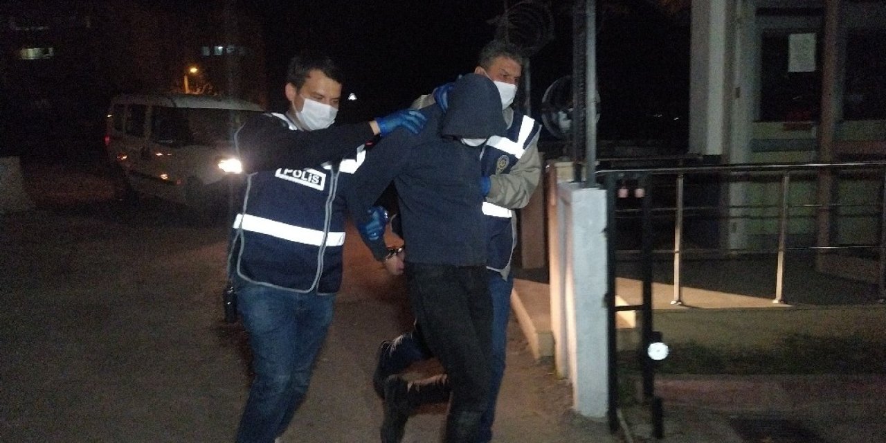 Çalıntı Araçla Kaçan Şahıs Ormanlık Alanda Saklanırken Yakalandı