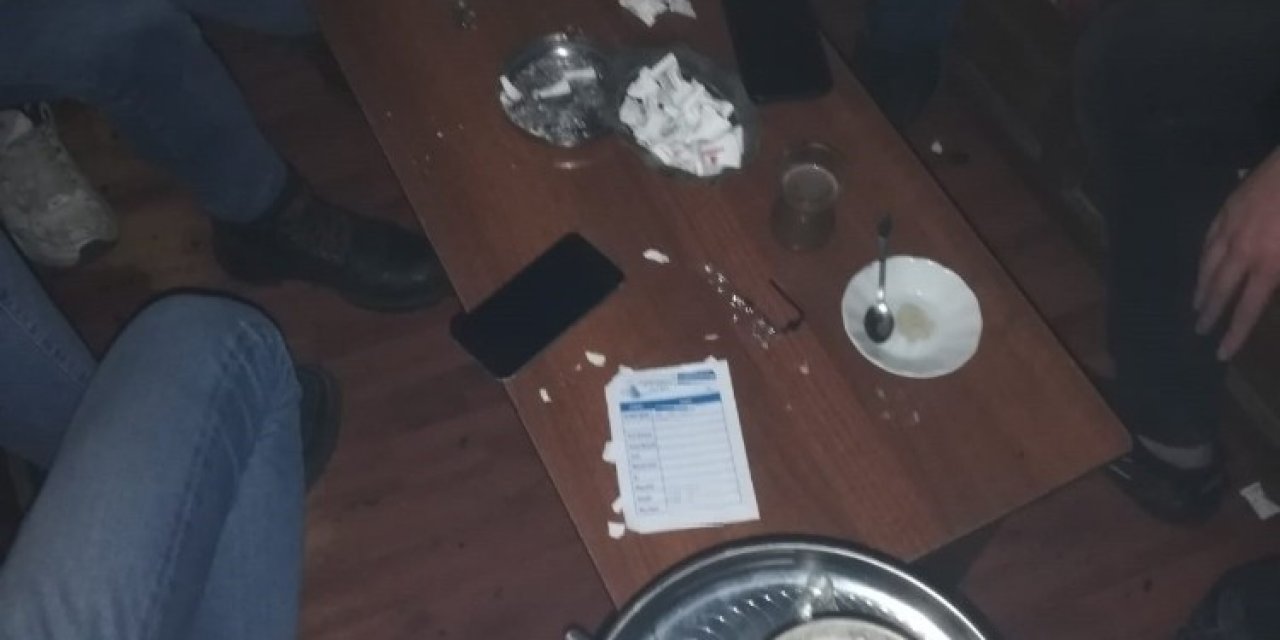 Covid-19’u Dinlemeyen Müşterilere Ve İşletme Sahibine Ceza Yağdı