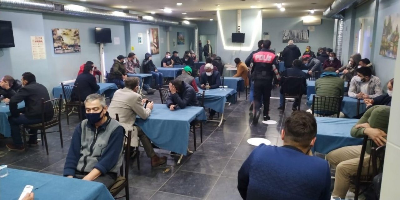 Eskişehir’de Tedirleri İhlal Edip Kumar Oynayan 65 Kişiye 291 Bin 590 Lira Ceza