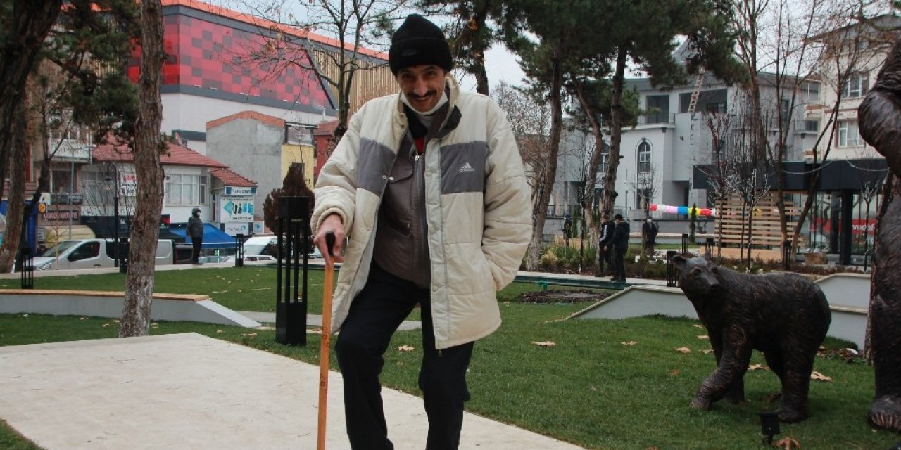Tek İsteği Akülü Tekerlekli Sandalye