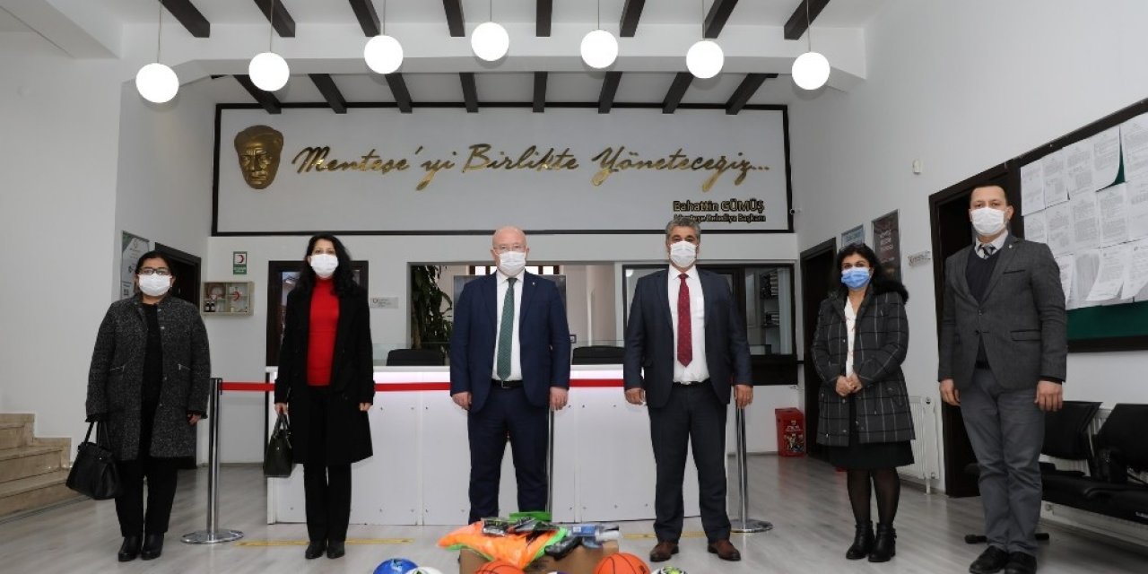 Atık Pil Topladılar Ödülü Kazandılar