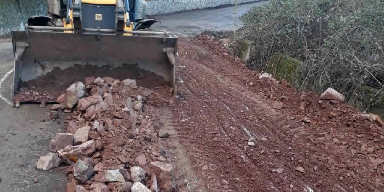 Hamidiye-siyretiye Arası Bağlantı Yolunda Terasman Çalışması Yapılıyor