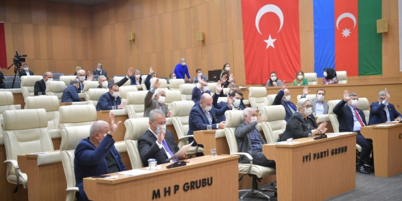 Çetin: "çukurovalı Kadınlar Yalnız Değilsiniz"