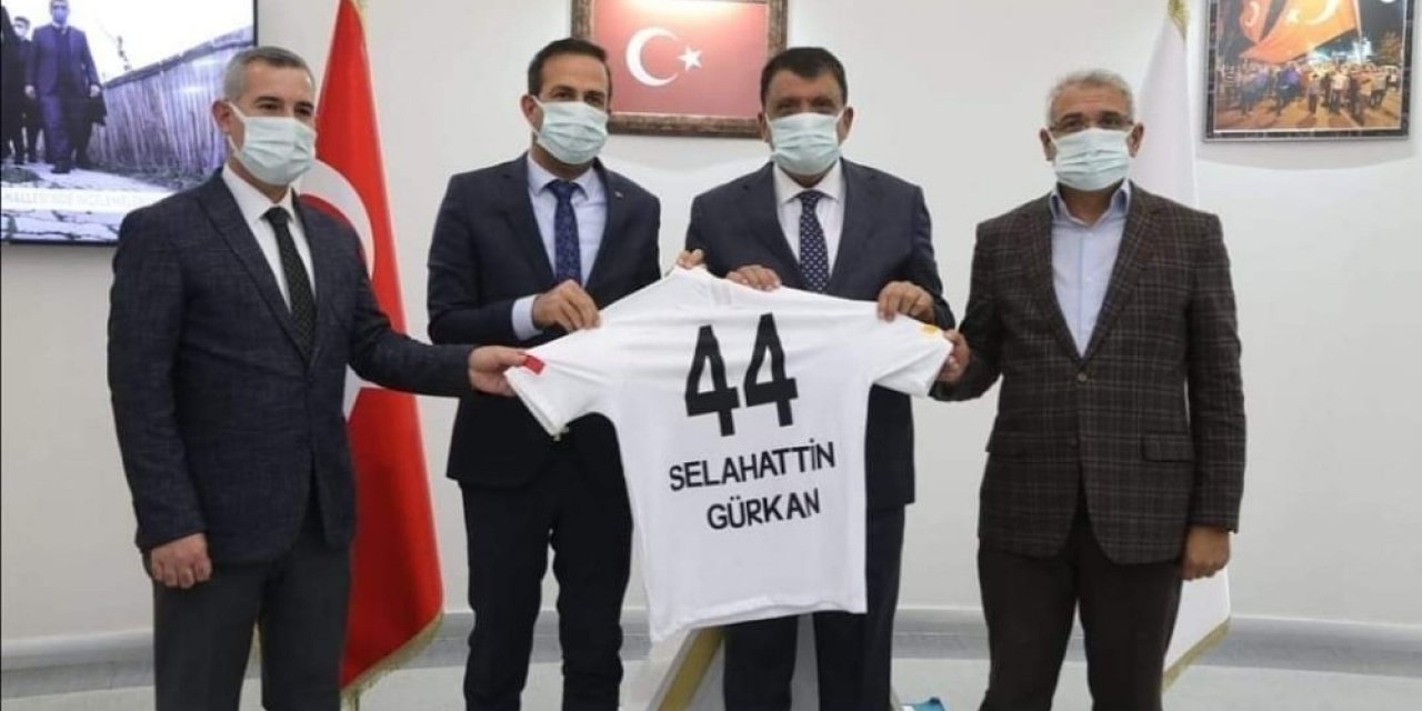 Başkan Gürkan: "adil Gevrek’in Para Talebi Olmadı"