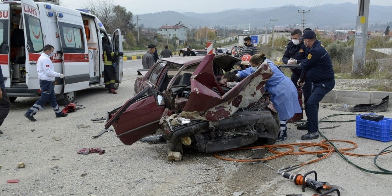 Muğla’da Trafik Kazası: 2 Ölü, 3 Yaralı