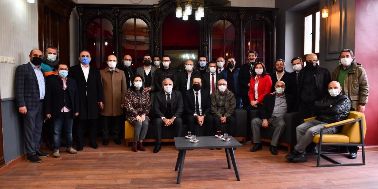 Başkan Zorluoğlu Gazetecilerle Buluştu