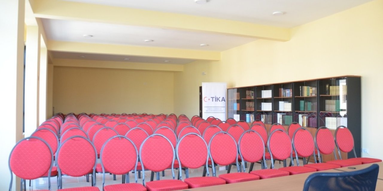 Tika’dan Karadağ’daki İslam Merkezi Binasına Destek