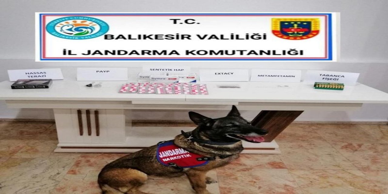 Altıeylül’de 3 Kişiye Uyuşturucu Operasyonu