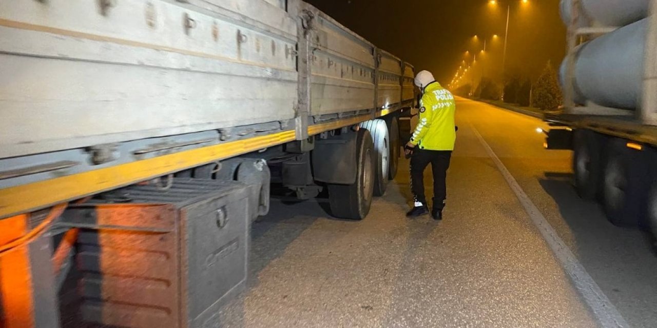 Kısıtlama Uygulamasında Kış Lastikleri Denetlendi
